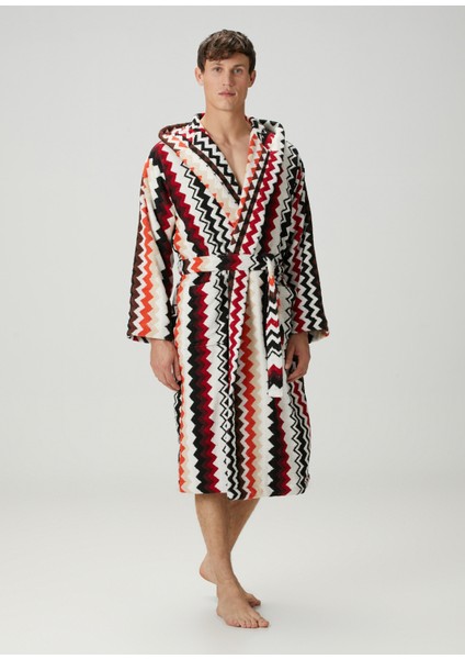 Kırmızı Zikzak Desenli Bornoz fırsatları