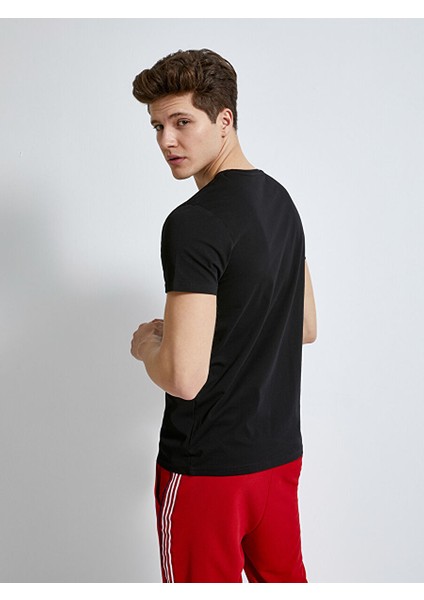 Bisiklet Yaka Basıc Siyah T-Shırt fırsatları