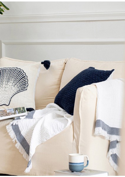 Oliver Beyaz Mavi Pamuklu Koltuk Şalı fiyatları