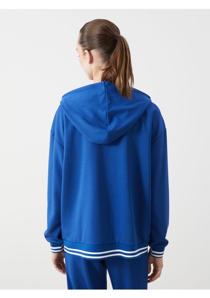 Yeni Sezon Kapüşonlu Oversize Kadın Tişört fırsatları