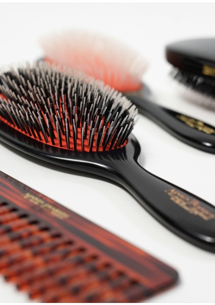 Handy Bristle Nylon Bn3 Dark Saç Fırçası modelleri