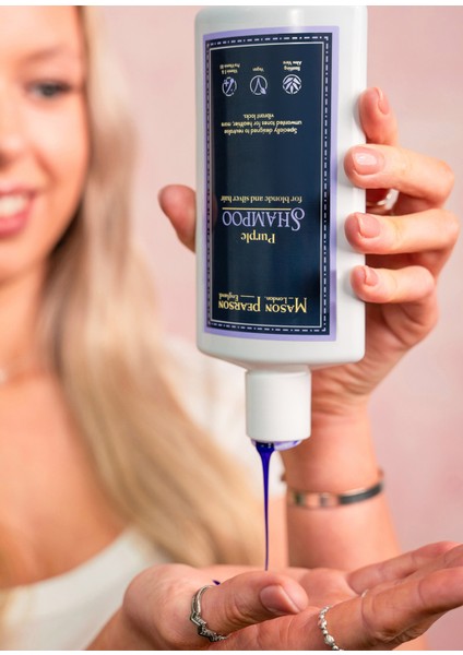 Sarı ve Gri Renkli Saçlar Için Arındırıcı & Nemlendirici Mor Şampuan 250 ml modelleri