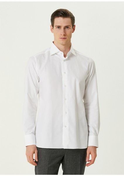 Beyaz Gömlek