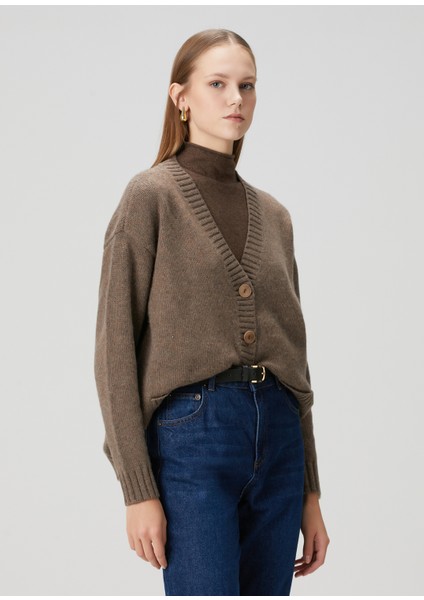 Kahverengi Yün Hırka