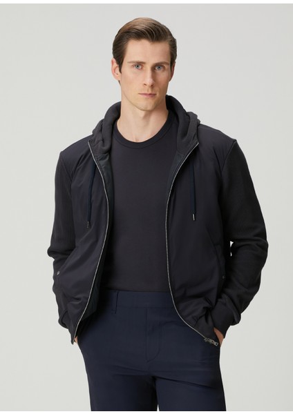 Lacivert Kapüşonlu Mont