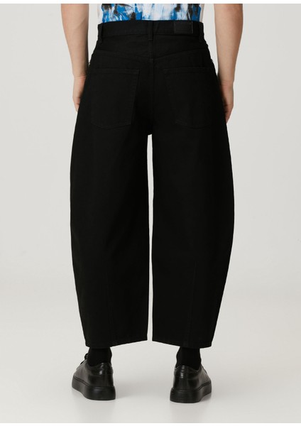 Siyah Jean Pantolon modelleri