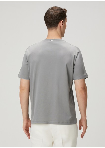 Gri T-Shirt fırsatları