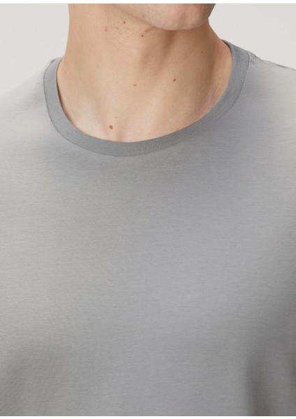 Gri T-Shirt indirimleri