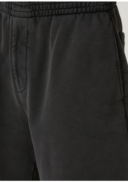 Siyah Bermuda modelleri