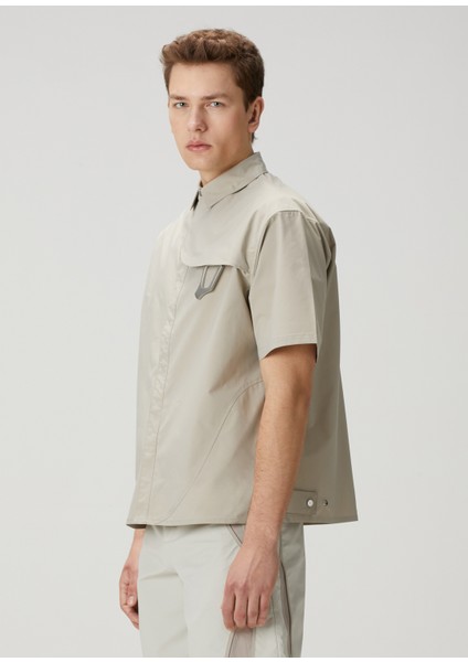 Kırık Beyaz Aksesuar Detaylı Kısa Kollu Gömlek modelleri