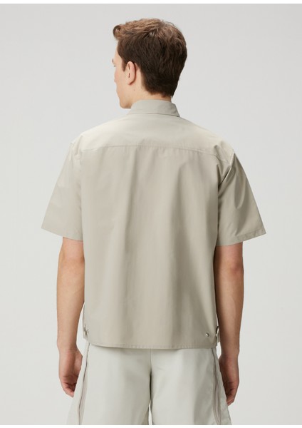 Kırık Beyaz Aksesuar Detaylı Kısa Kollu Gömlek fırsatları