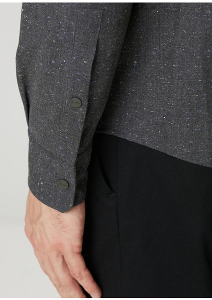 Koyu Gri Yün Gömlek