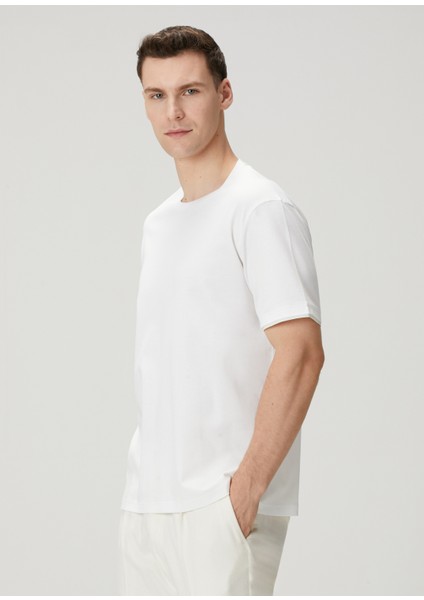 Beyaz T-Shirt modelleri