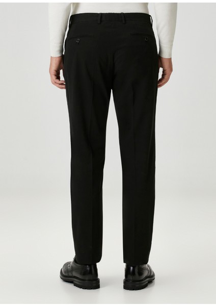 Siyah Pantolon modelleri