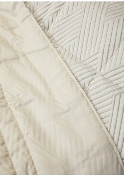 Triennale Bej Çift Kişilik Yatak Örtüsü fiyatları