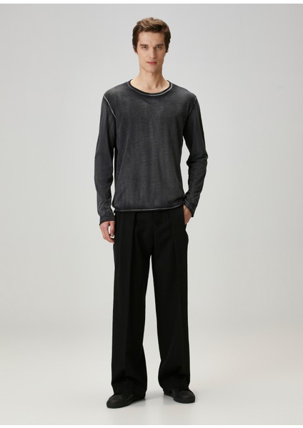 Siyah Dekoratif Dikişli Uzun Kollu T-Shirt fiyatları