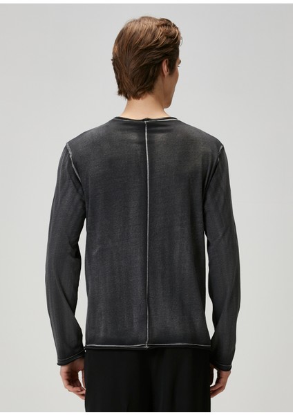 Siyah Dekoratif Dikişli Uzun Kollu T-Shirt fırsatları