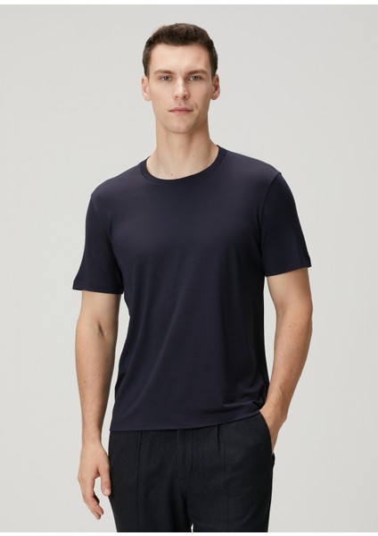 Lacivert Yün T-Shirt