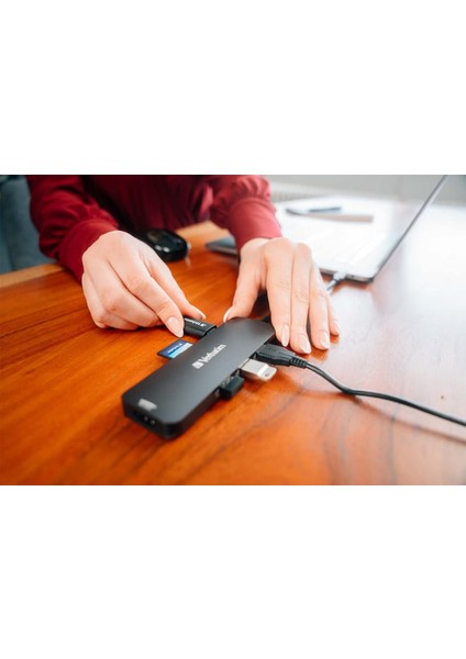 32151 8 Port Hub Cmh-08 Usb-C Pro Çevirici Dönüştürücü indirimleri