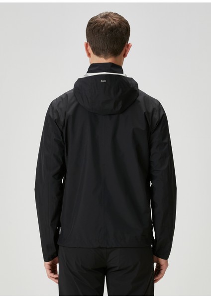 Siyah Kapüşonlu Mont fırsatları