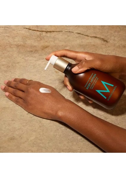 Mo Body Lotion Fragrance Originale Me Nemlendirici Vücut Losyonu 360 ml fırsatları