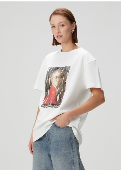 Beyaz Baskılı T-Shirt