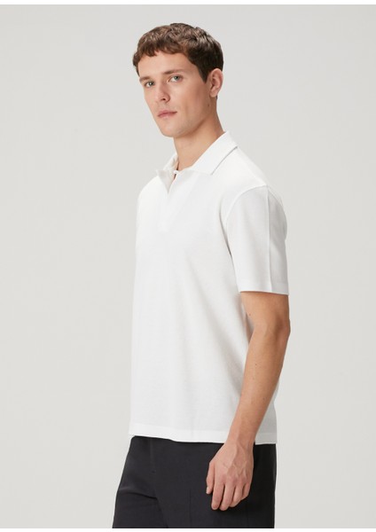 Beyaz Polo Yaka T-Shirt modelleri