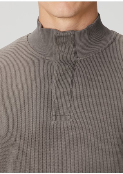 Koyu Kahverengi Yakası Düğmeli Sweatshirt indirimleri