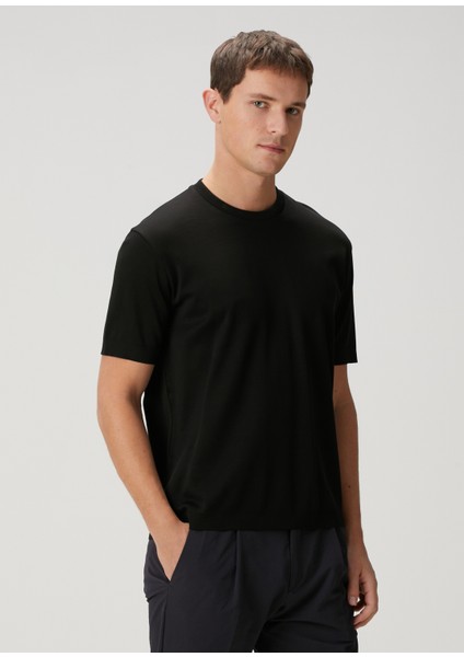 Siyah Basic T-Shirt modelleri