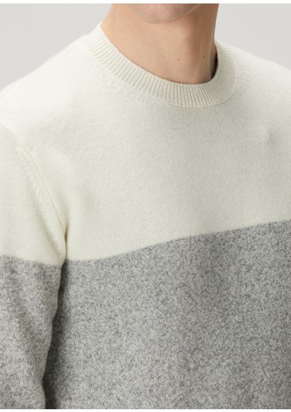 Gri Beyaz Yün Triko indirimleri