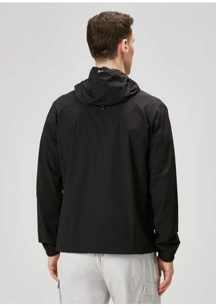 Siyah Kapüşonlu Mont fırsatları