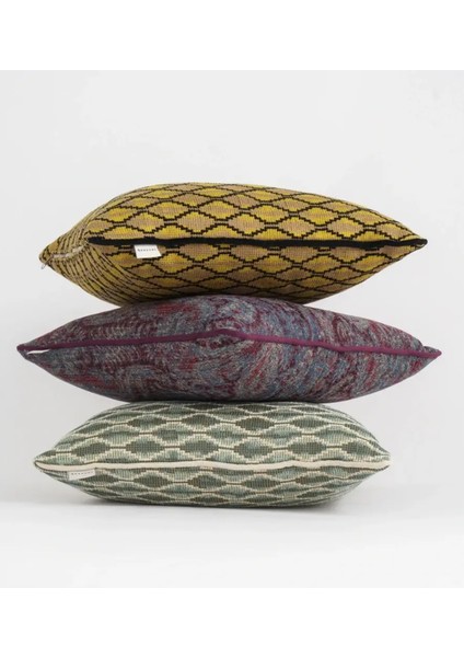 Stella Biyeli Renkli Pamuklu Dekoratif Kırlent 45 x 45 cm fırsatları