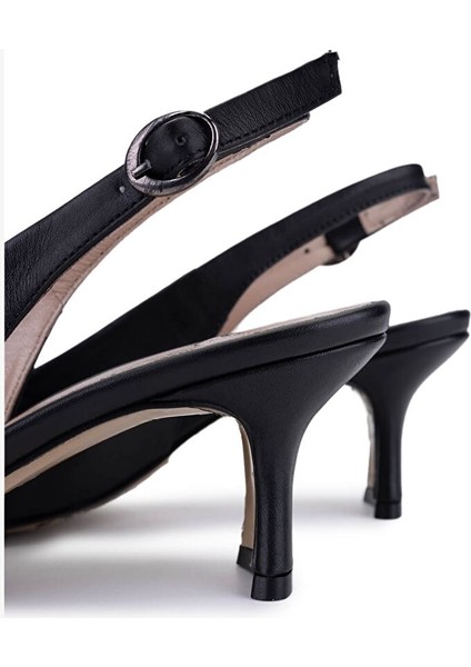 Kadın Hakiki Deri Siyah Deri Topuklu Ayakkabı fırsatları