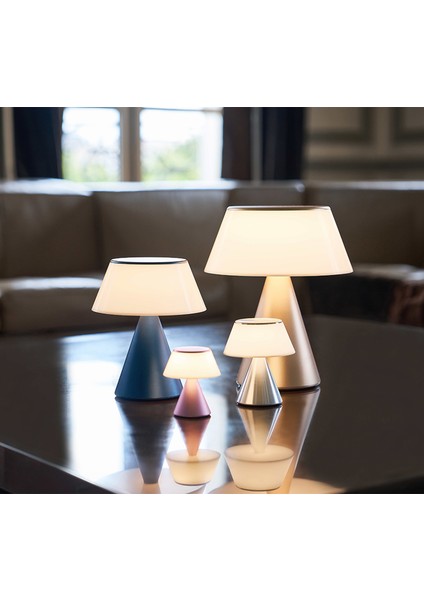 Luma Metalik Gri Büyük Boy LED Masa Lambası