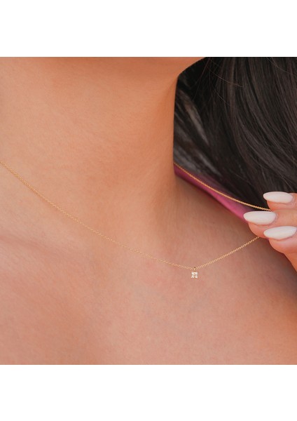 Çiçek Pırlanta Taşlı 14 Ayar Altın Kadın Kolye modelleri