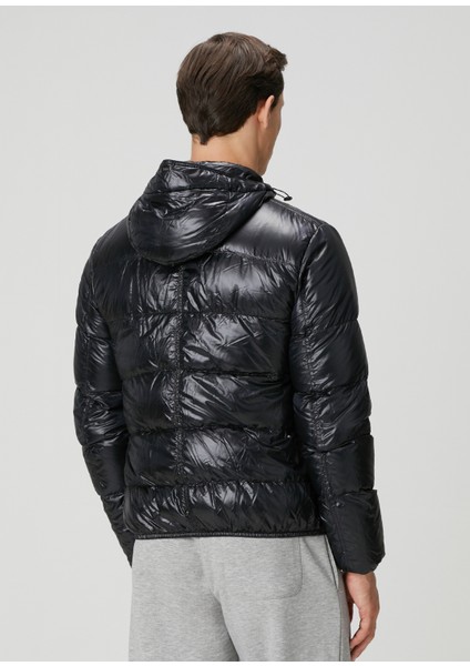 Siyah Kapüşonlu Puff Mont fırsatları