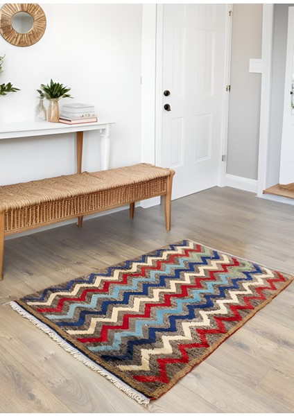 Buke Geometrik Desenli El Dokuma Yün Halı 94X160 cm fiyatları