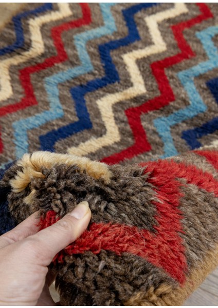 Buke Geometrik Desenli El Dokuma Yün Halı 94X160 cm fırsatları