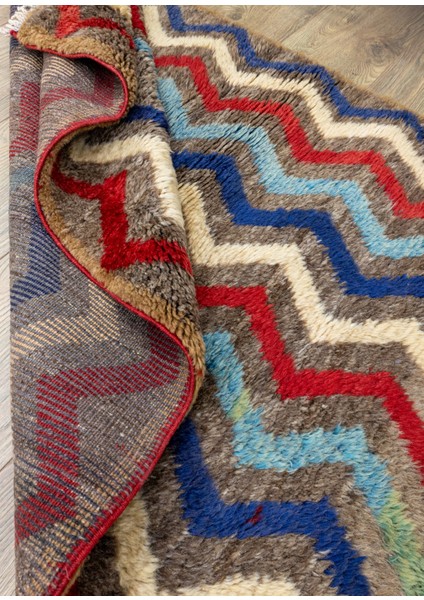 Buke Geometrik Desenli El Dokuma Yün Halı 94X160 cm