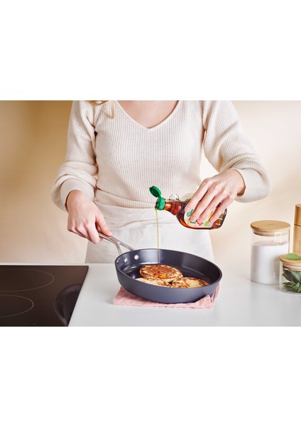 Zenn Recycled Siyah Çelik Saplı Alüminyum Tava 28 cm fırsatları