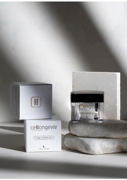 Circanight Canlandırıcı Gece Yüz Kremi 50 ml fırsatları