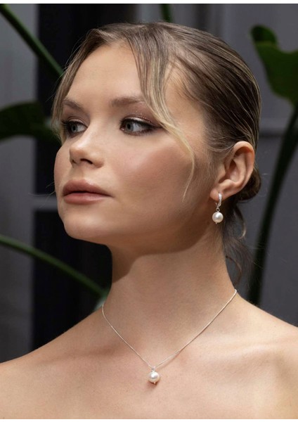 Hailey Inci Taşlı 925 Ayar Gümüş Kadın Küpe ve Kolye Seti fiyatları