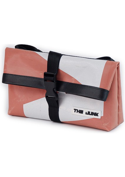 J-Ken 004 Ileri Dönüşüm Malzemelerden Üretilmiş Bel ve Omuz Çantası indirimleri