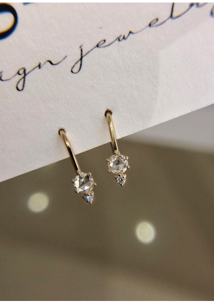 Tuby Pırlanta Taşlı 14 Ayar Altın Kadın Tek Küpe modelleri