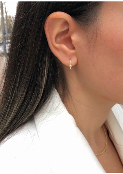 Tuby Pırlanta Taşlı 14 Ayar Altın Kadın Tek Küpe indirimleri