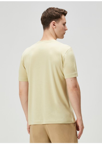 Regular Fit Açık Yeşil Basic T-Shirt fırsatları