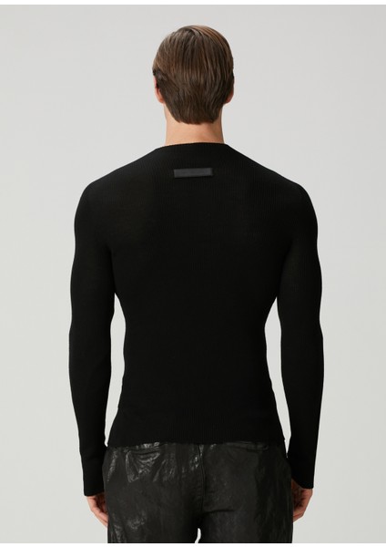 Siyah Ribli Yün Kazak fırsatları