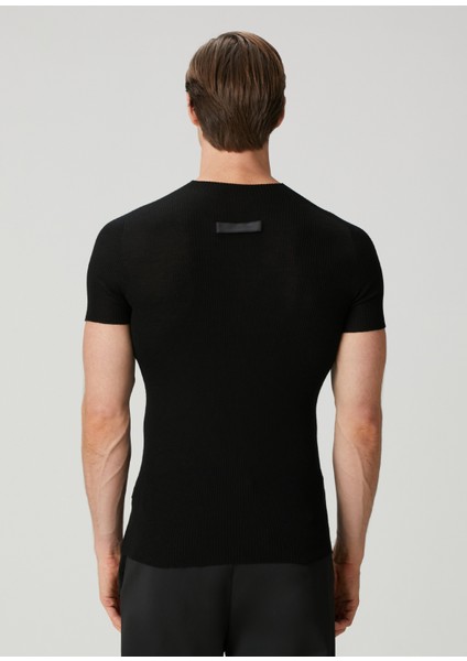 Siyah Kısa Kollu Ribli Yün Triko fırsatları