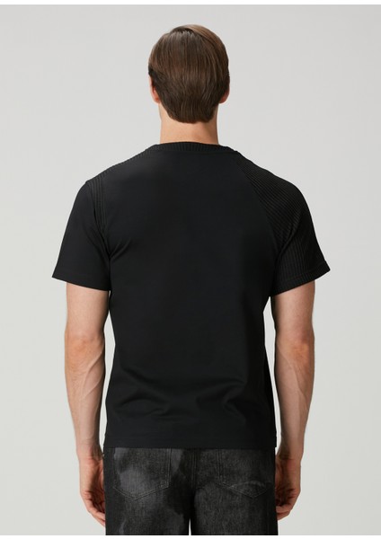 Siyah Rib Doku Detaylı T-Shirt fırsatları