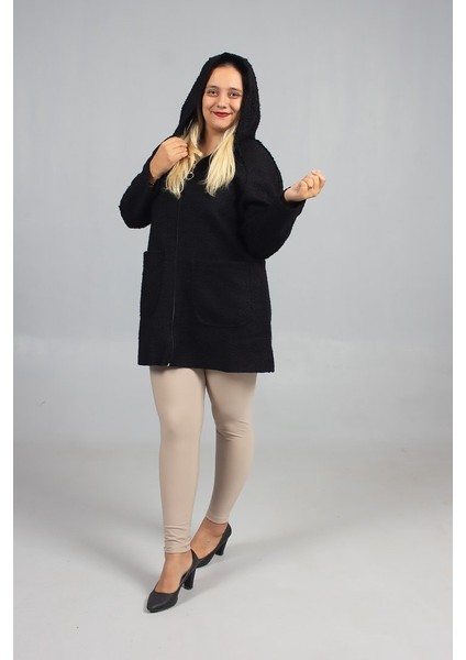 Bedeniniz Ne Olursa Olsun: Siyah Buklet Kabanda Kusursuz Şıklık fırsatları